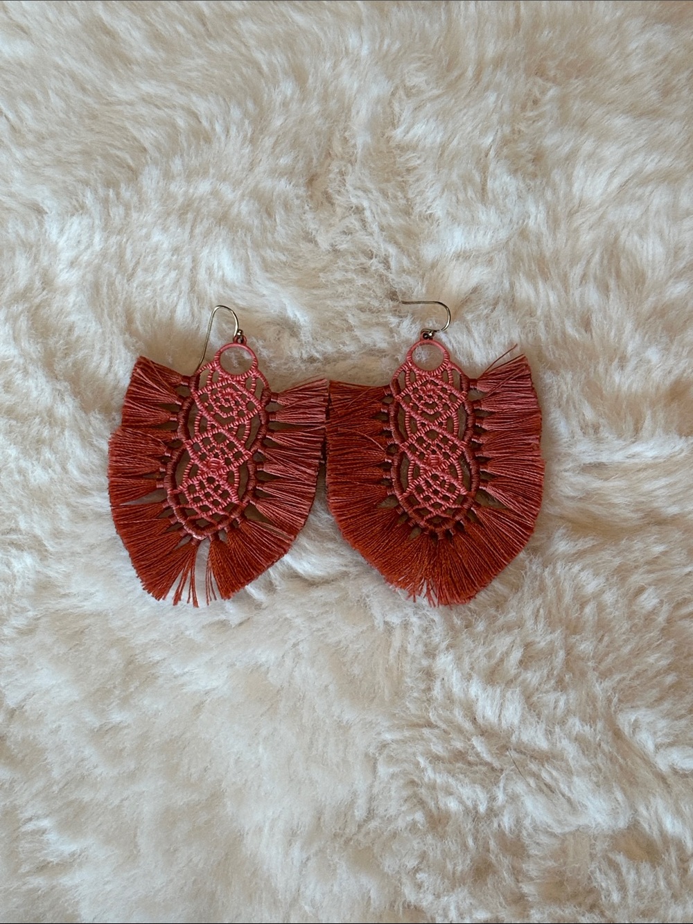 Fringe Drop Earrings [coral rust]